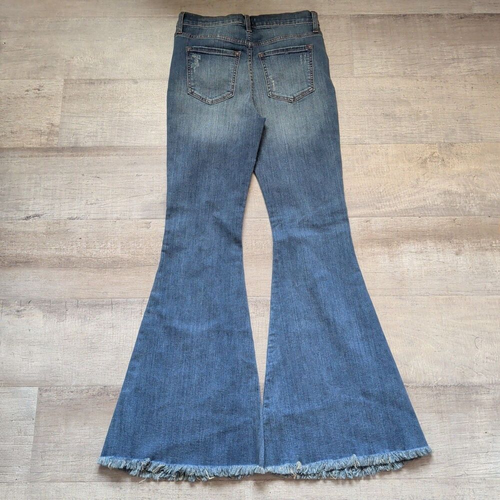 Altar'd State Extreme Flare Jeans Size 29 High Rise Distressed Raw Hem Boho - Picture 2 of 9